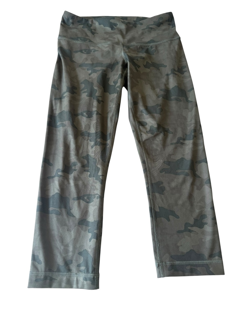lululemon athletica Olive Camo Cropped Leggings